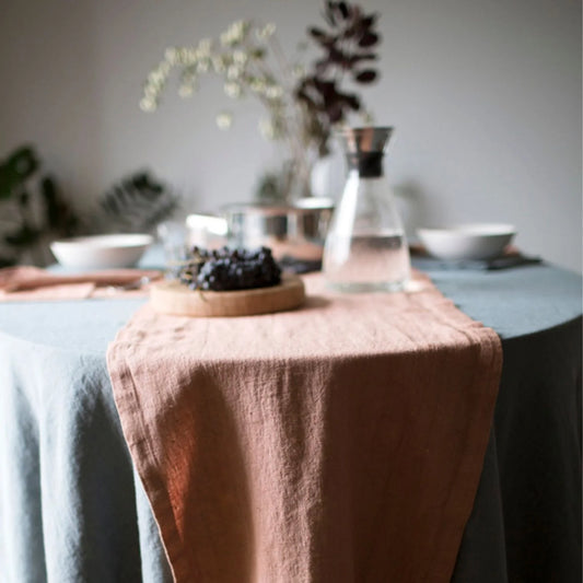 Löpare och linneduk.