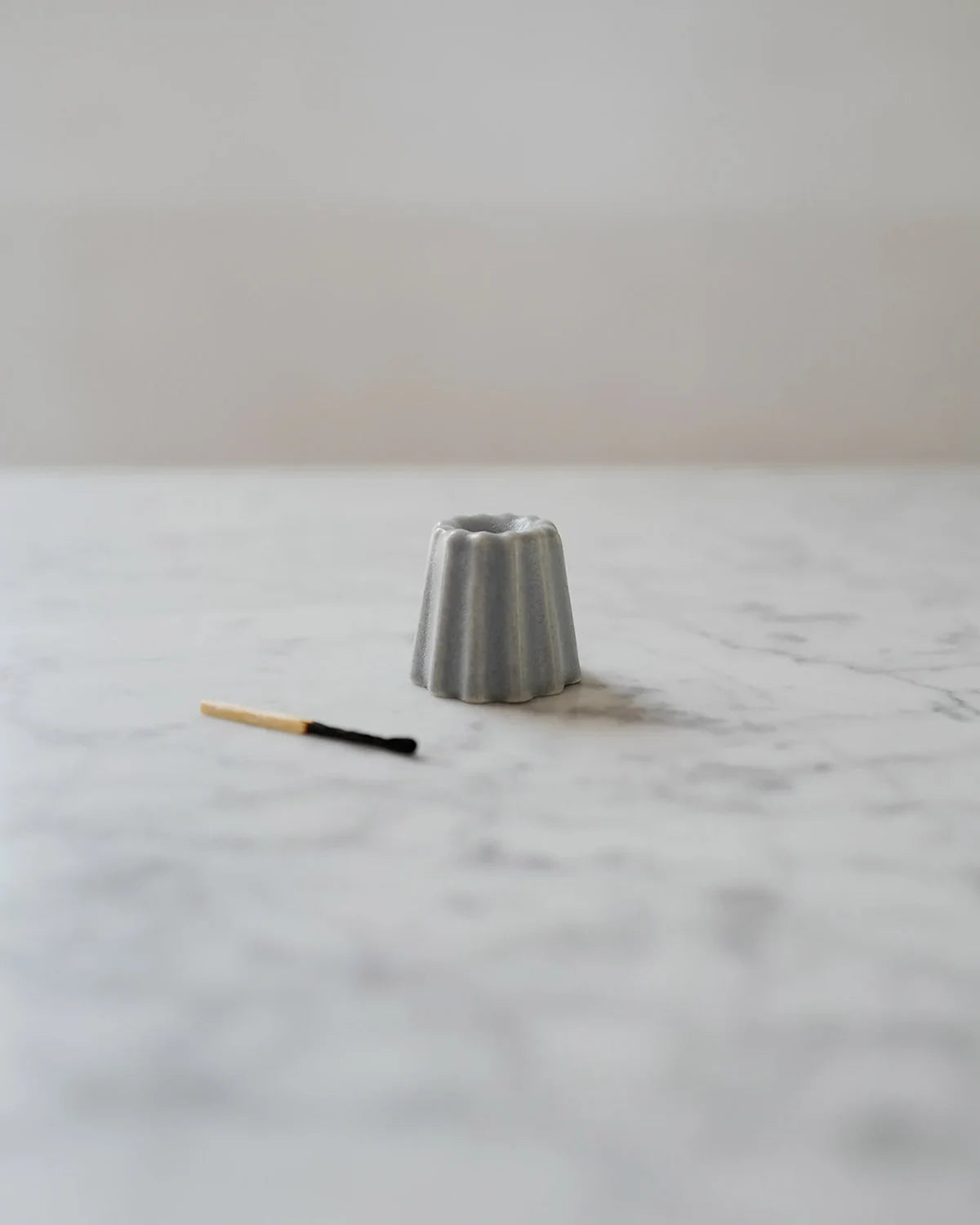 Ljusstake, porslin (Grey-blue) | OVO Things