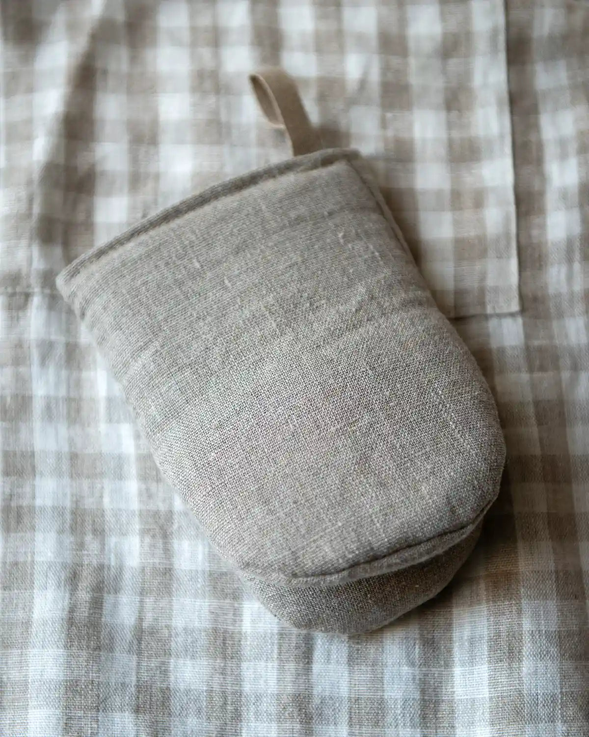 Ett litet grytskydd i linne