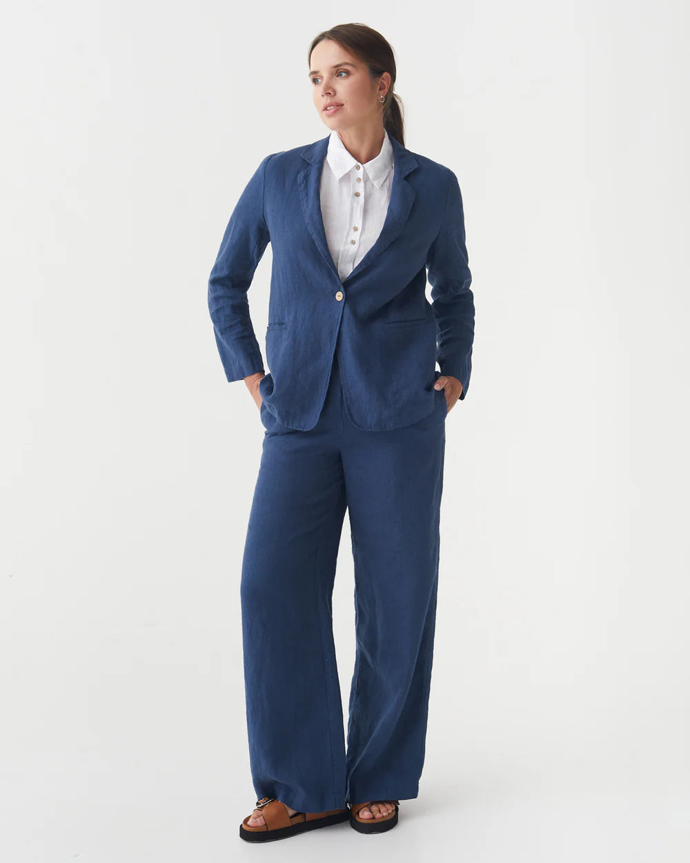 Linneblazer I Marinblå I Magic linen